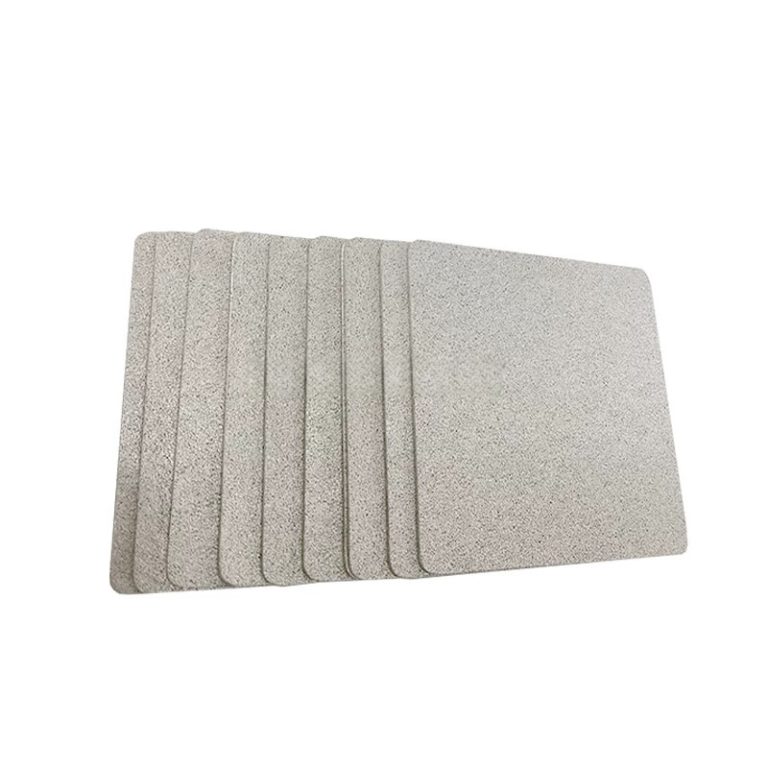 0.5 to 10mm Thickness Sintered SS Stainless Steel Foam Sheet