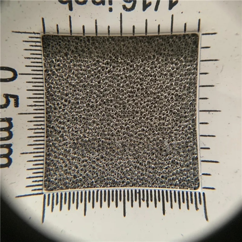 99.5% Purity Sintered SS Foam Stainless Steel Metal Foam For Laboratory Research 3
