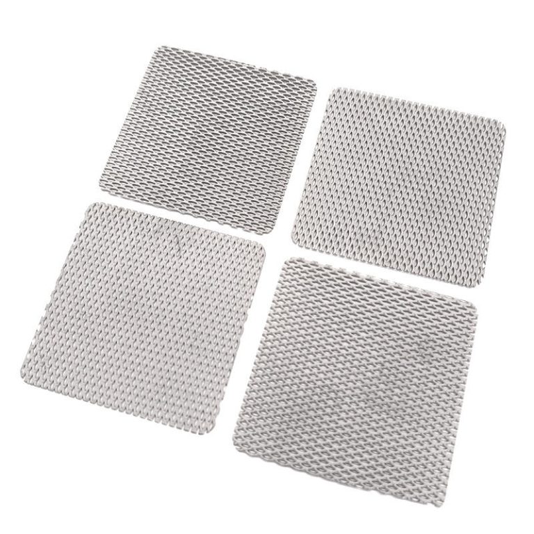 Diagonal Mesh Used for Battery Electrode